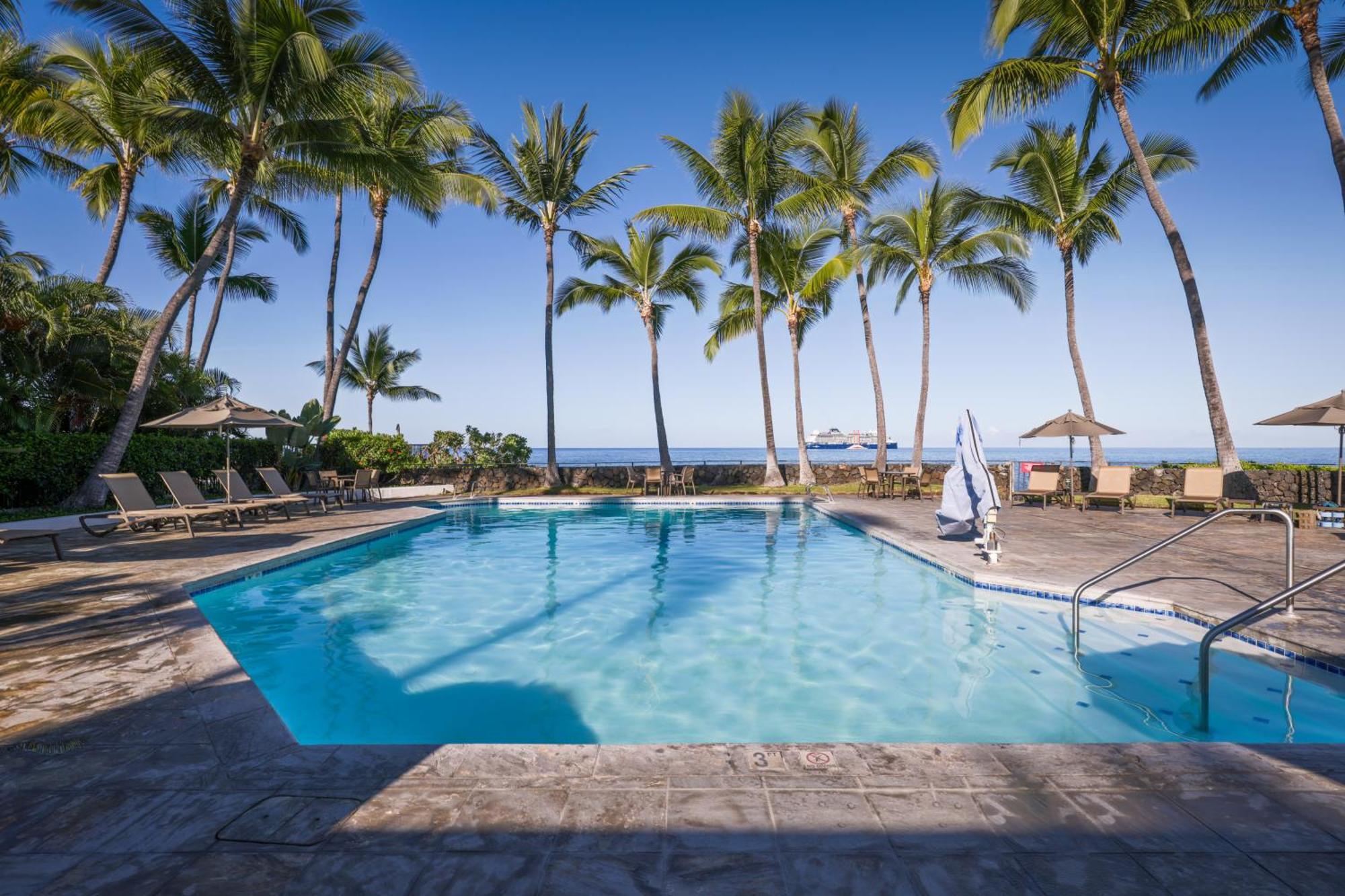 Апартаменты Royal Sea Cliff Kona By Outrigger Каилуа-Кона Экстерьер фото